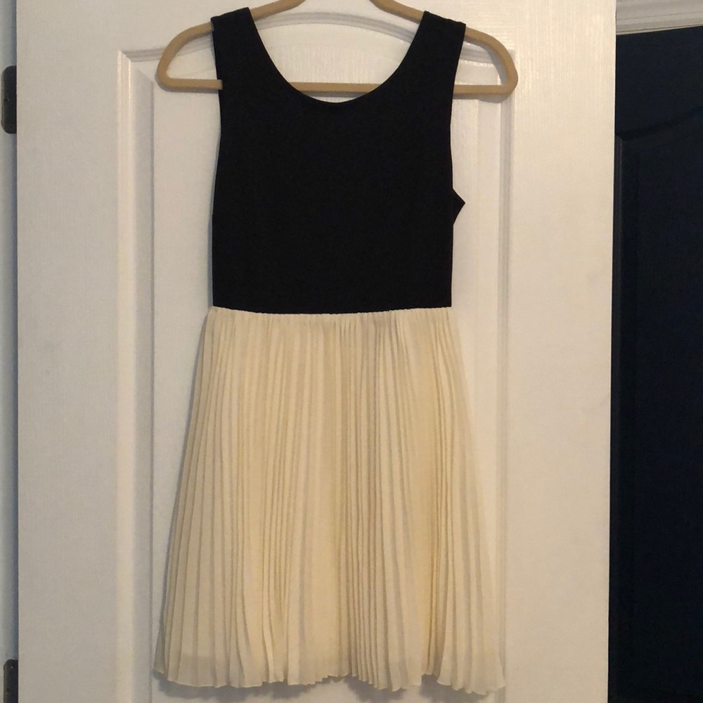 Black and white dress